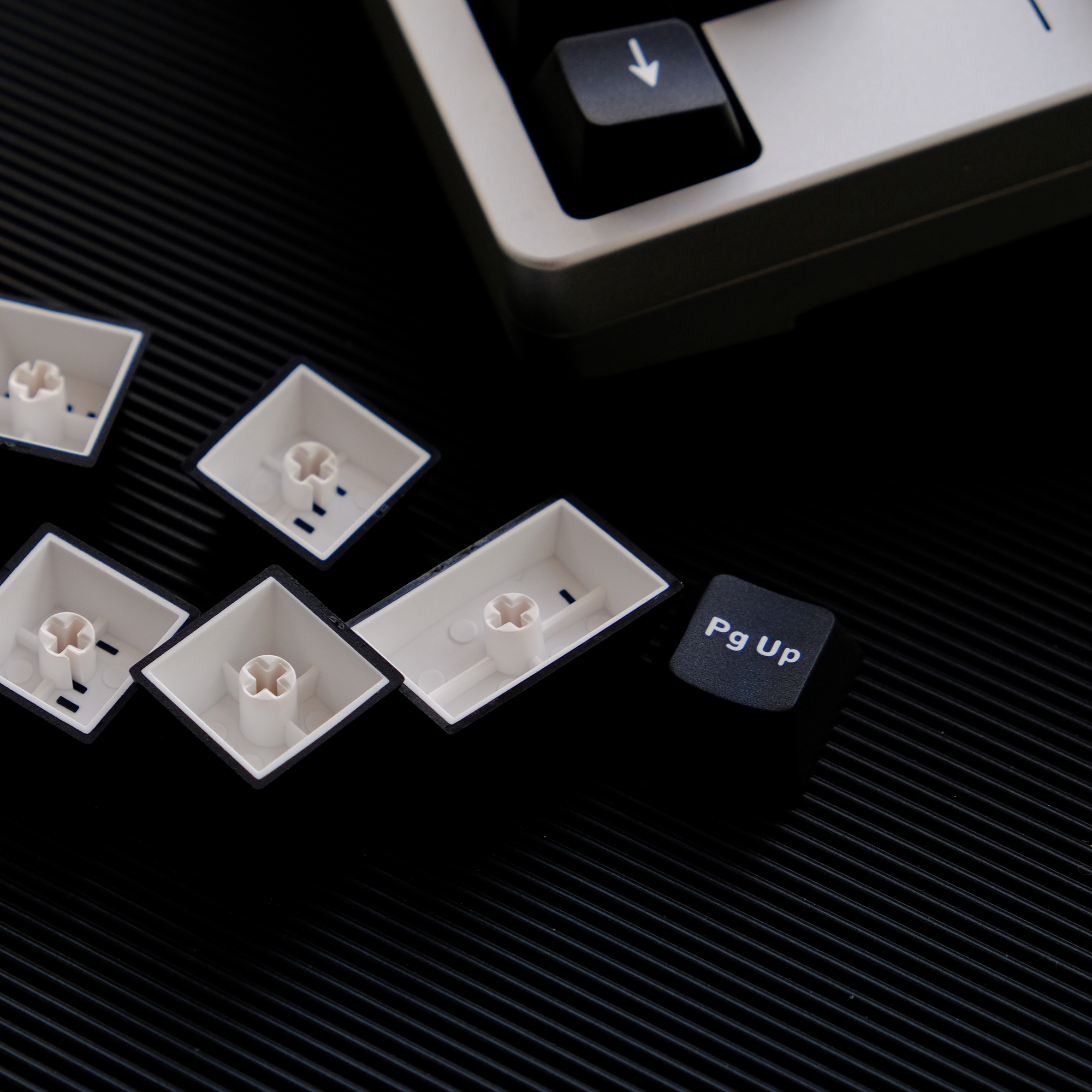 Aifei Double Shot Keycaps Cher – обзор и цена Stabilizer Screw In